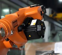 KUKA⿨еάŷĹ
