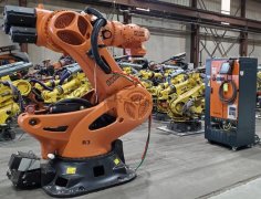 kuka⿨KR1000ٻά