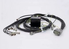 KUKA�⿨������KR210�������¶���ά��